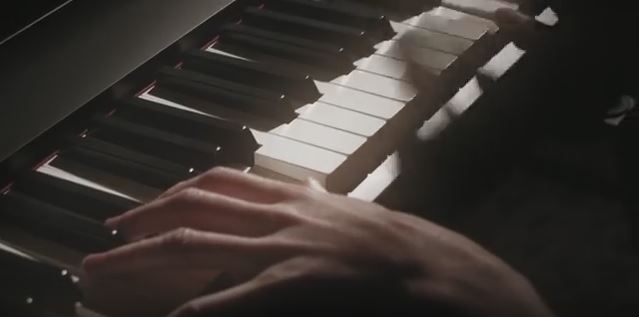 Los mejores teclados piano y pianos digitales