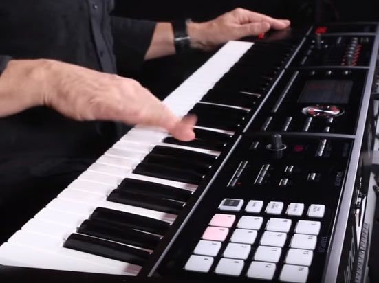 review-roland-fa-6